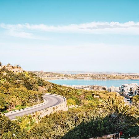 A Holiday Home In Mellieha With Gorgeous Views ภายนอก รูปภาพ